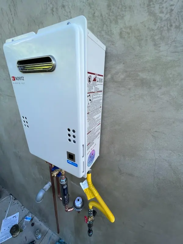 Tankless water heater installation for Deans Corner homes